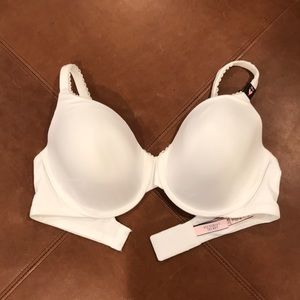 NWT Victoria Secret bra